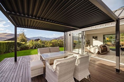 Photo of property in 3 Caithness Court, Jacks Point, Queenstown, 9371