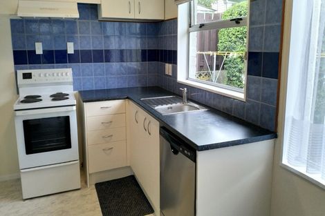 Photo of property in 7a Lincoln Grove, Wainuiomata, Lower Hutt, 5014