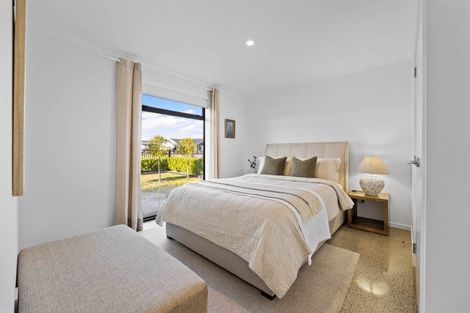 Photo of property in 4b Harakeke Drive, Wharewaka, Taupo, 3330