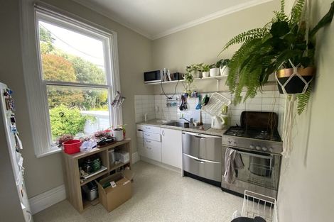 Photo of property in 108 Wallace Street, Mount Cook, Wellington, 6021