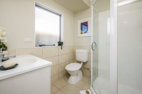 Photo of property in 9 Puketi Lane, Waiuku, 2123