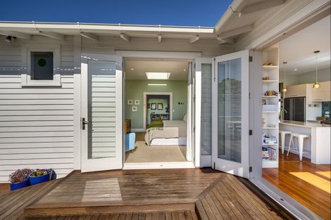 Photo of property in 42 Simla Terrace, Hospital Hill, Napier, 4110