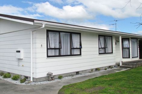 Photo of property in 5 Alton Grove, Masterton, 5810