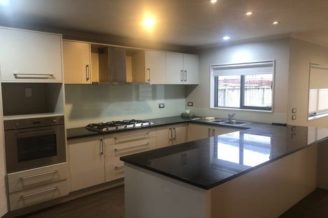 Photo of property in 25 Dromoland Drive, Flat Bush, Auckland, 2019
