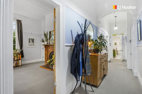 Photo of property in 10 Glen Road, Mornington, Dunedin, 9011