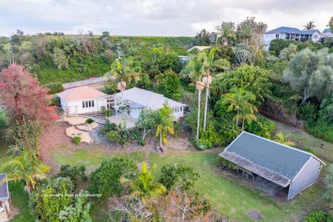 Photo of property in 9 Hill Street, Onerahi, Whangarei, 0110