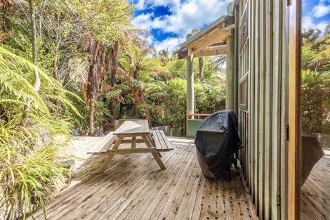 Photo of property in 1 Rereao Lane, Pukawa Bay, Turangi, 3381