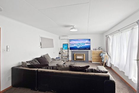 Photo of property in 32 Norfolk Street, Wainuiomata, Lower Hutt, 5014
