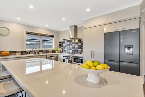 Photo of property in 22 Kaituna Place, Te Awa, Napier, 4110