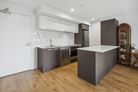 Photo of property in 102/25 Bute Road, Browns Bay, Auckland, 0630
