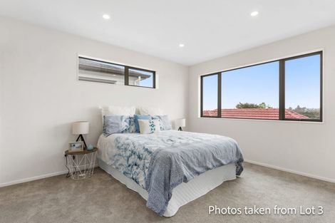 Photo of property in 1a Stottholm Road, Titirangi, Auckland, 0604