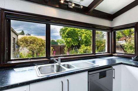 Photo of property in 12 Howick Road, Blenheim, 7201