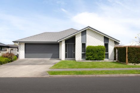 Photo of property in 5 Glaisdale Crescent, Flagstaff, Hamilton, 3210