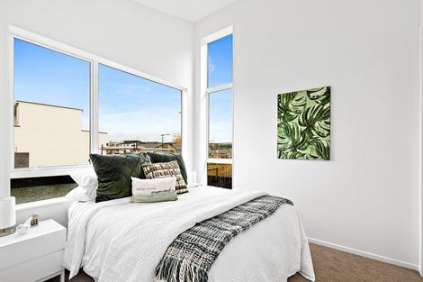 Photo of property in 19 Matakohe Road, Westgate, Auckland, 0814