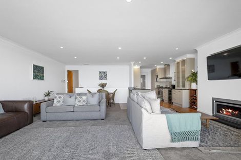 Photo of property in 88 Lake Terrace, Taupo, 3330