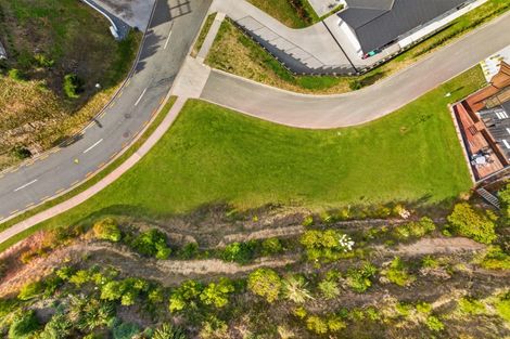 Photo of property in 95 Oak Road, Poraiti, Napier, 4112