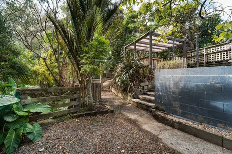Photo of property in 140 Aokautere Drive, Fitzherbert, Palmerston North, 4410