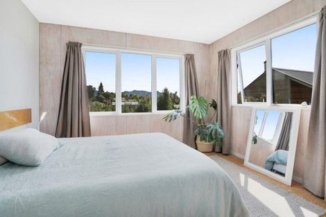 Photo of property in 14 Daniels Terrace, Wanaka, 9305