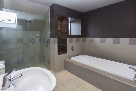 Photo of property in 5/33 Holly Road, St Albans, Christchurch, 8014