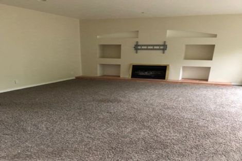 Photo of property in 45a Pinedale Place, Henderson, Auckland, 0610