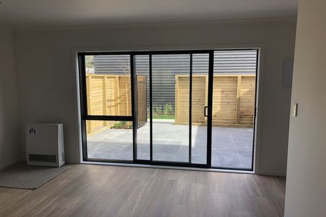Photo of property in 9u9 Surrey Street, Tawa, Wellington, 5028