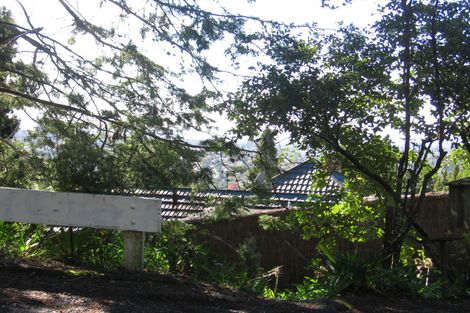 Photo of property in 215 Konini Road, Titirangi, Auckland, 0604