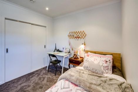 Photo of property in 21 Tasman Drive, Poraiti, Napier, 4112
