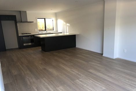 Photo of property in 9u9 Surrey Street, Tawa, Wellington, 5028