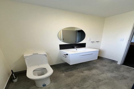 Photo of property in 22 Cadogan Street, Sydenham, Christchurch, 8023