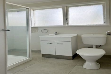 Photo of property in 1/312 Massey Road, Mangere East, Auckland, 2024