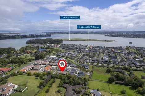 Photo of property in 9 Francesco Drive, Karaka, Papakura, 2113