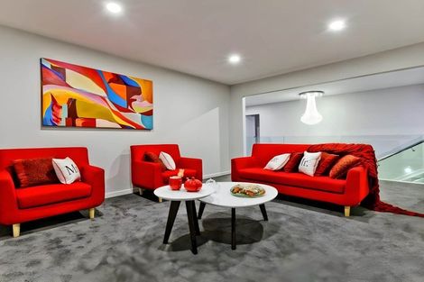 Photo of property in 56 Huntington Park Drive, Greenhithe, Auckland, 0632