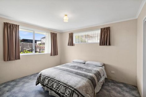 Photo of property in 5 Nobs Line, Strandon, New Plymouth, 4312