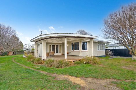 Photo of property in 18 Huia Street, Masterton, 5810