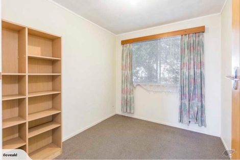 Photo of property in 2/111 Eskdale Road, Birkdale, Auckland, 0626