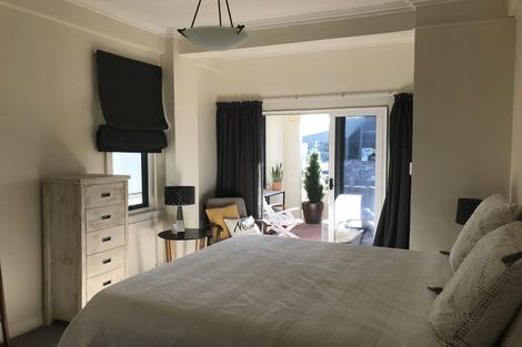 Photo of property in 154u1 Oriental Parade, Oriental Bay, Wellington, 6011