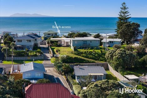 Photo of property in 106 Dillon Street, Waihi Beach, 3611