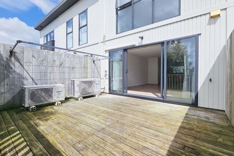 Photo of property in 20 Tautaiao Lane, Opaheke, Papakura, 2113