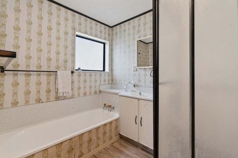 Photo of property in 44 Golf Road, Mount Maunganui, 3116