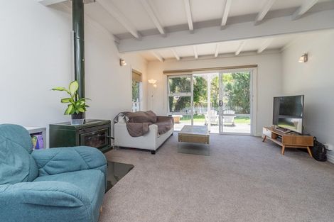 Photo of property in 2/132 Nile Road, Milford, Auckland, 0620