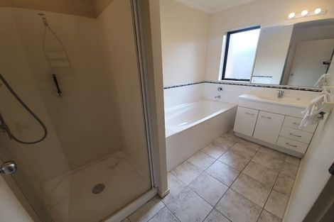 Photo of property in 26 Milson Drive, Papakura, 2110