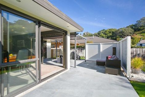 Photo of property in 20 Thames Street, Welbourn, New Plymouth, 4310