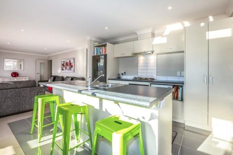 Photo of property in 12 Spritsail Place, Whitby, Porirua, 5024