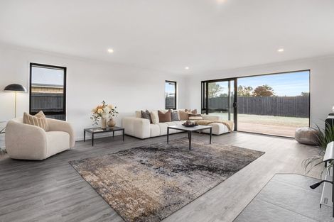 Photo of property in 44 Suffolk Drive, Kirwee, 7571