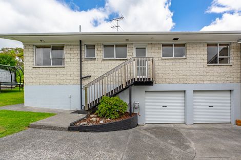 Photo of property in 2/31 Pakira Avenue, Glendene, Auckland, 0602