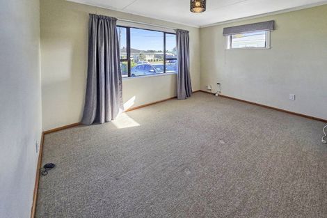 Photo of property in 8 Armour Place, Onekawa, Napier, 4110
