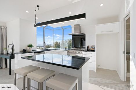 Photo of property in 214b Mount Pleasant Road, Mount Pleasant, Christchurch, 8081