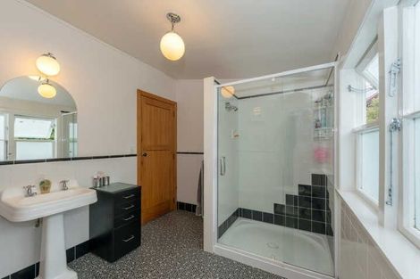 Photo of property in 1 Jellicoe Drive, Hamilton East, Hamilton, 3216