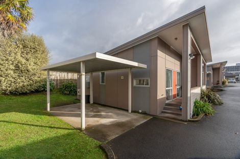 Photo of property in 18u6 Lorne Street, Melville, Hamilton, 3206