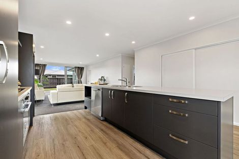 Photo of property in 32 George Square West, Wigram, Christchurch, 8025